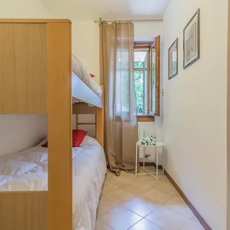 Apartment Lisander Varenna